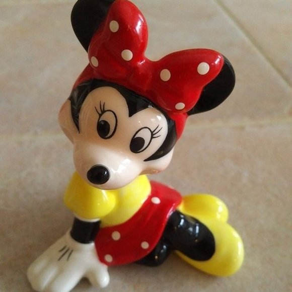 Disney Other - Authentic Disney Minnie Figurine